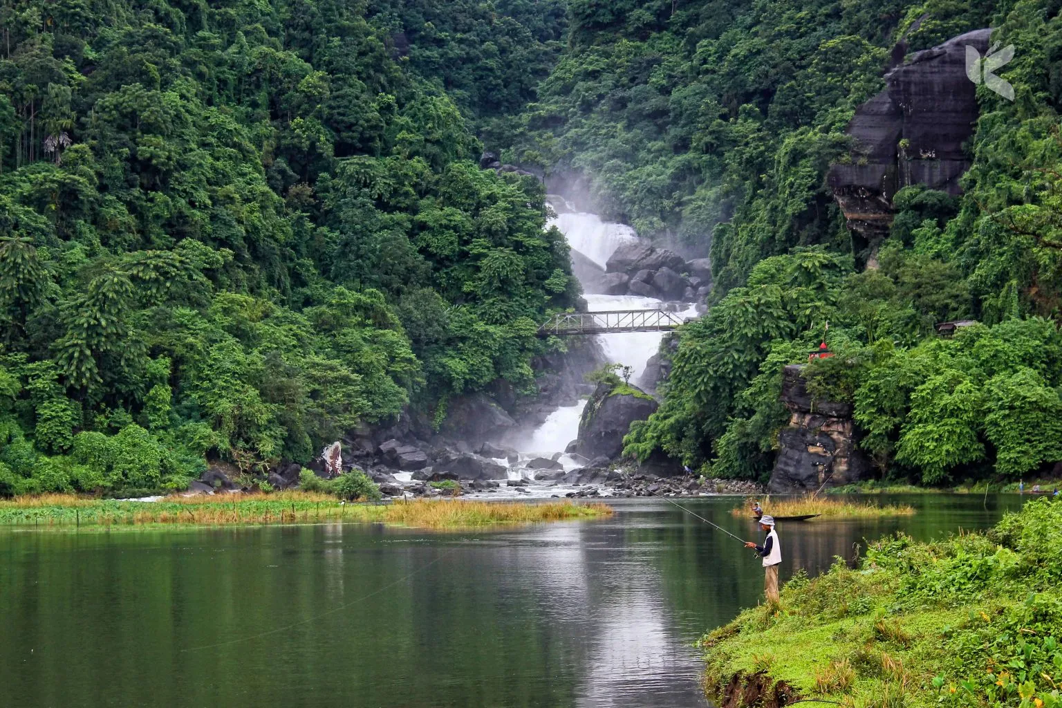 পান্থুমাই ঝর্ণা, সিলেট - Kuhudak