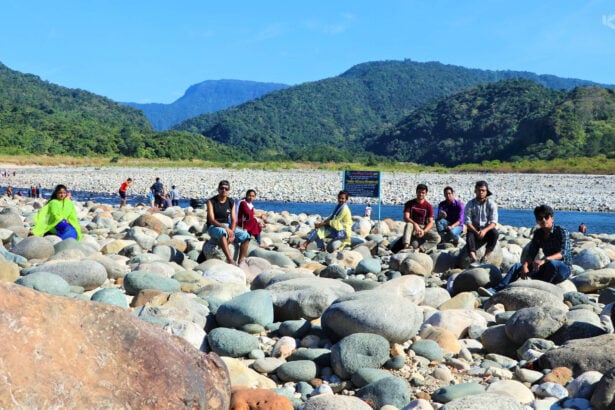 ভোলাগঞ্জ সাদা পাথর, সিলেট - কুহুডাক